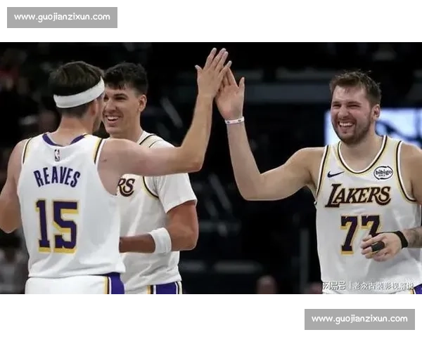 湖人对决热火总决赛第四场走势解析与胜负前瞻预测关键球员表现影响